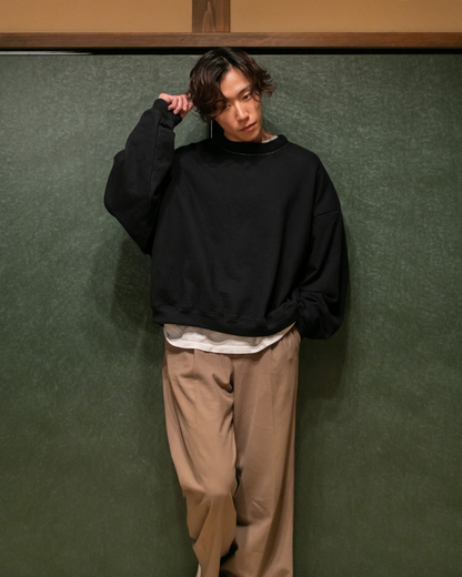 黒染め BIG SILHOUETTE SWEAT